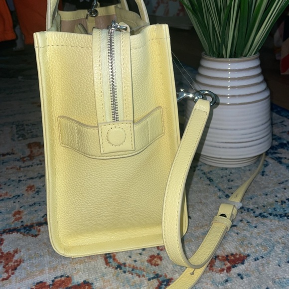 Marc Jacobs The Tote Bag - Picture 10 of 10